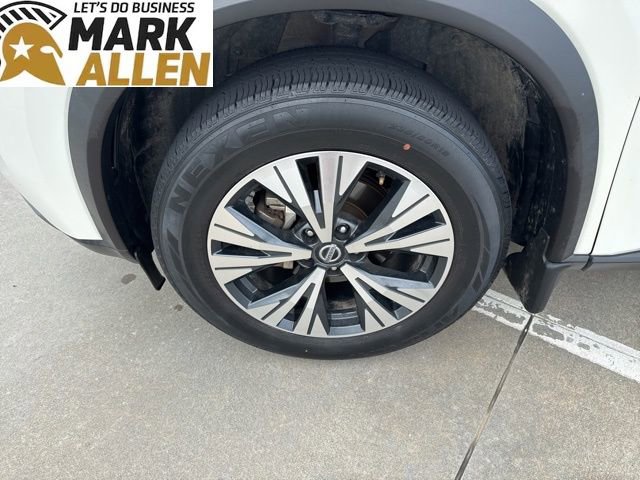 Used 2021 Nissan Rogue SV FWD image 7