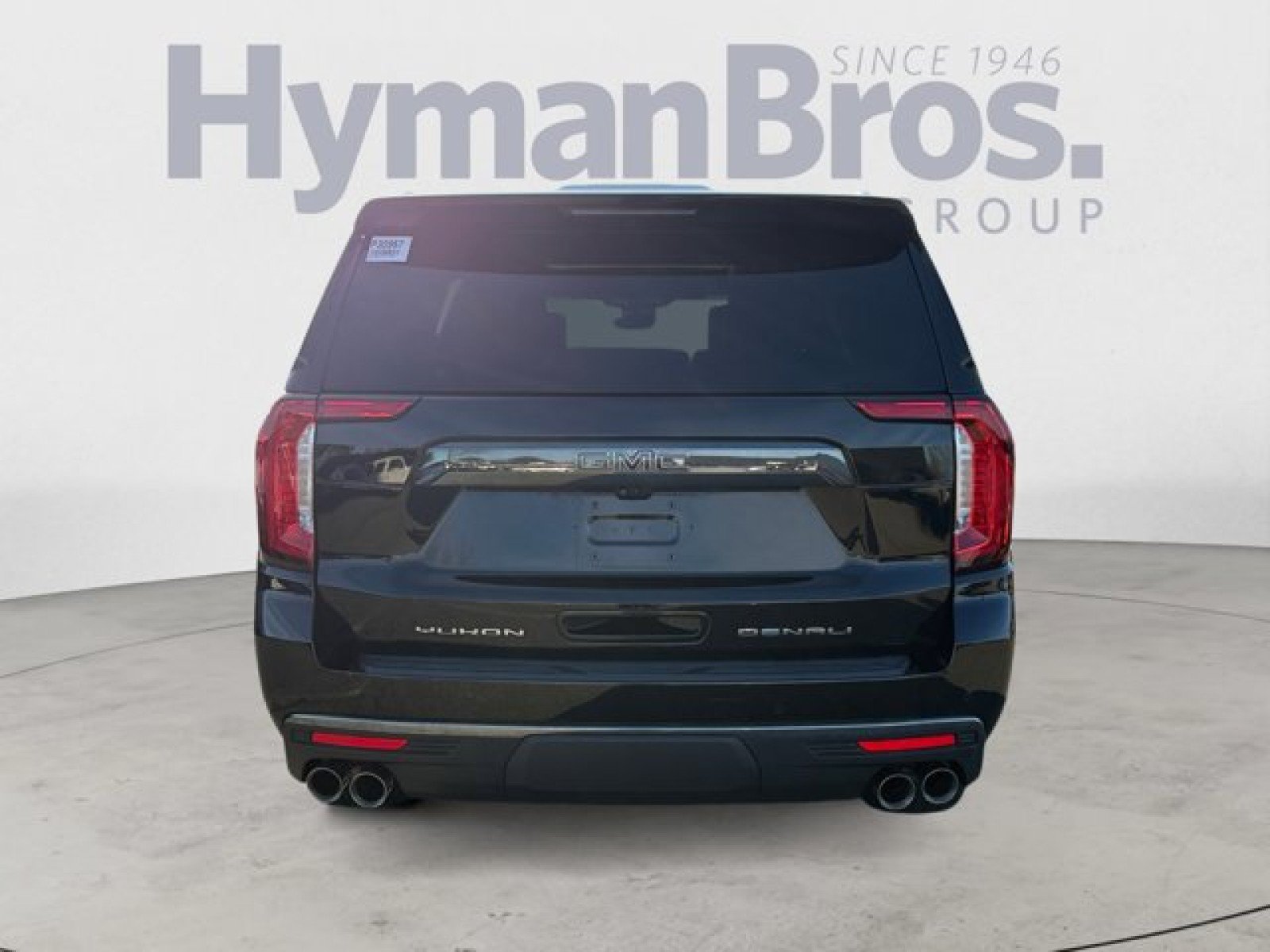 Used 2023 GMC Yukon XL Denali Ultimate AWD/4WD image 4
