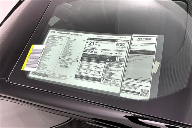 New 2025 Jeep Grand Cherokee L Altitude image 13