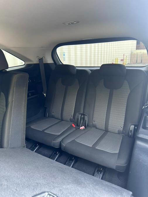 Used 2023 Kia Sorento LX image 30