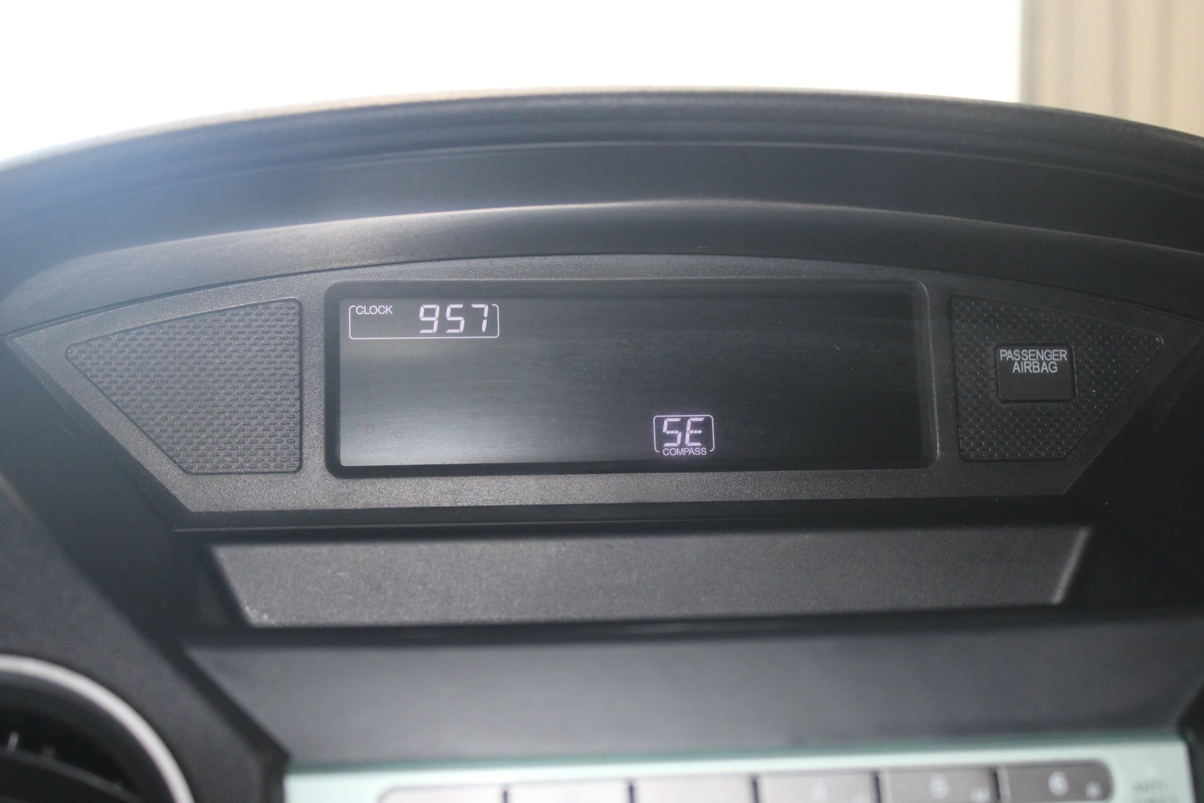 Used 2010 Honda Pilot EX-L image 17