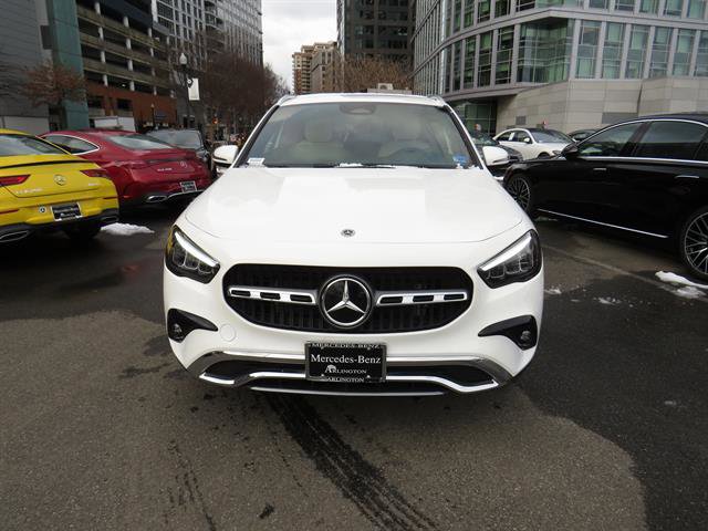 Used 2025 Mercedes-Benz GLA 250 4MATIC image 6