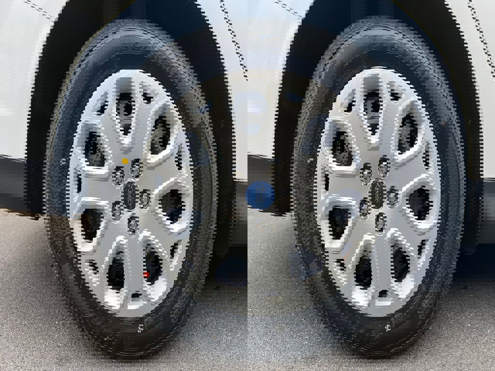 Used 2012 Ford Focus SE image 78