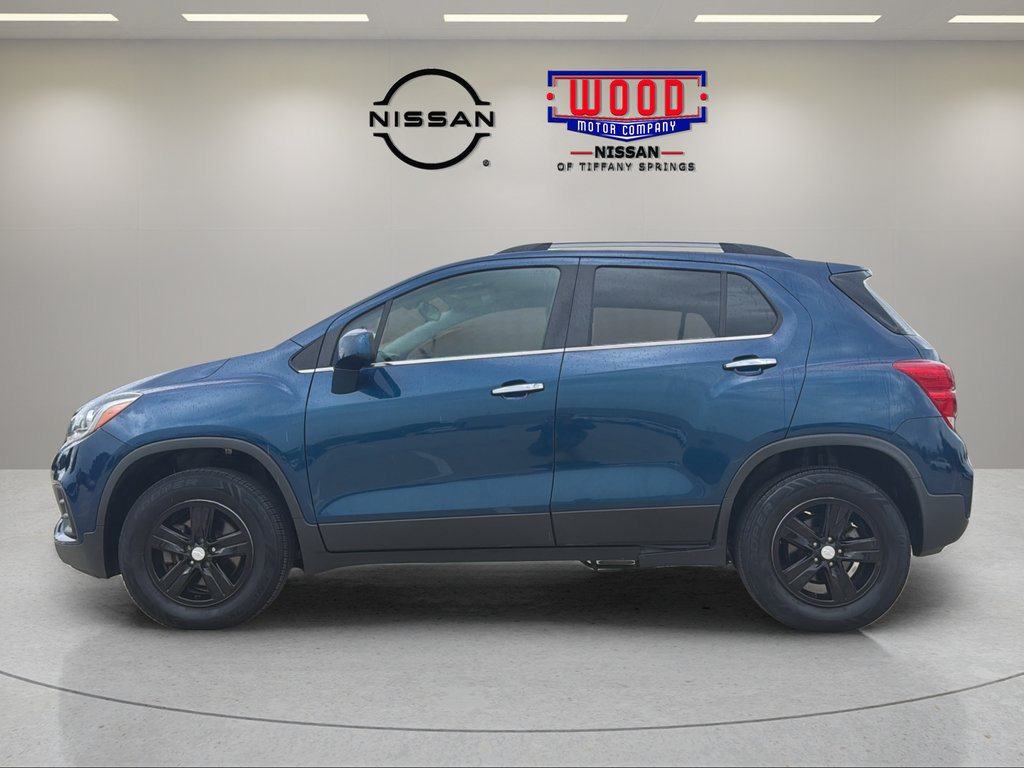 Used 2020 Chevrolet Trax LT w/ LT Convenience Package AWD/4WD image 5