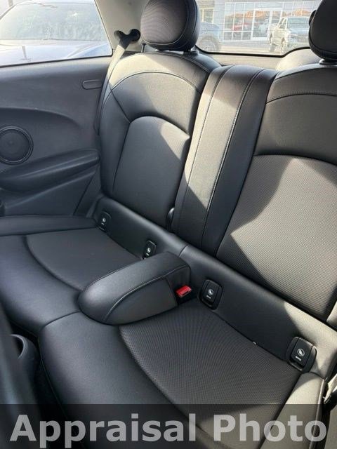 Used 2017 MINI Cooper 2-Door Hardtop FWD image 10