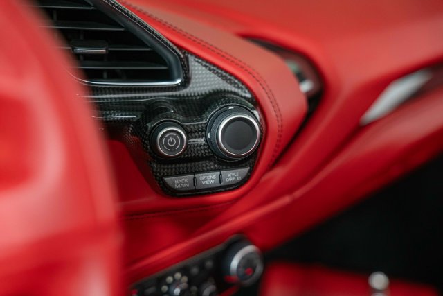 Used 2018 Ferrari 488 Spider RWD image 23