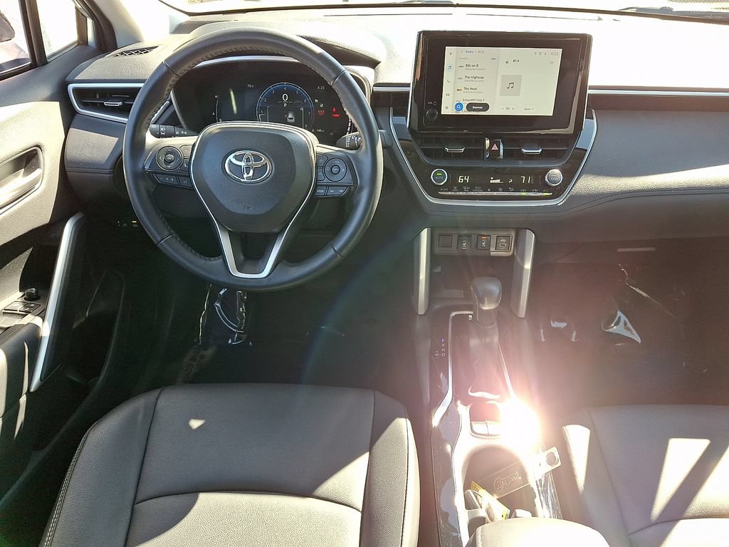 Certified 2025 Toyota Corolla Cross XLE AWD/4WD image 11