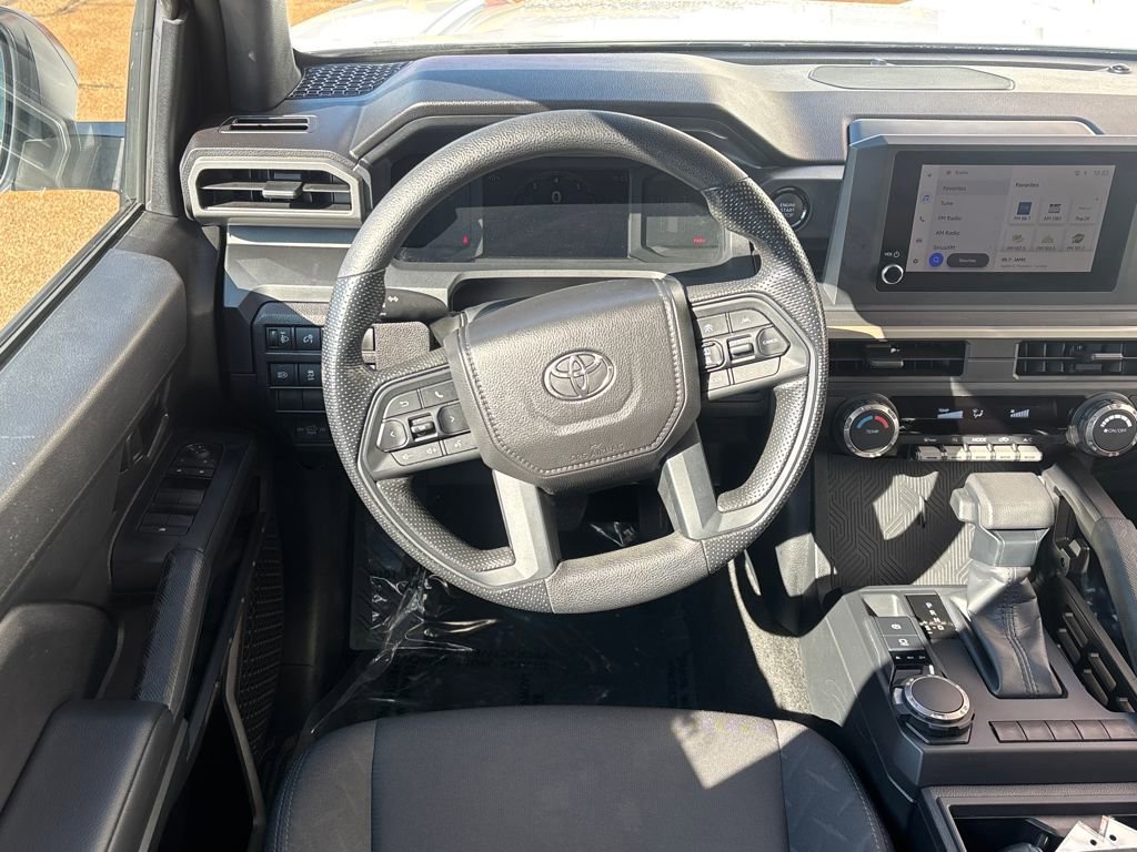 Used 2025 Toyota Tacoma SR image 4