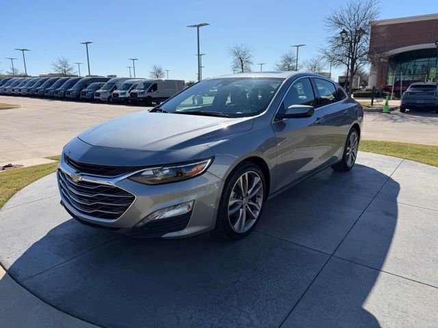 Used 2023 Chevrolet Malibu LT image 3