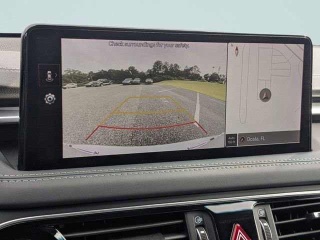 Used 2022 Genesis G70 2.0T image 4