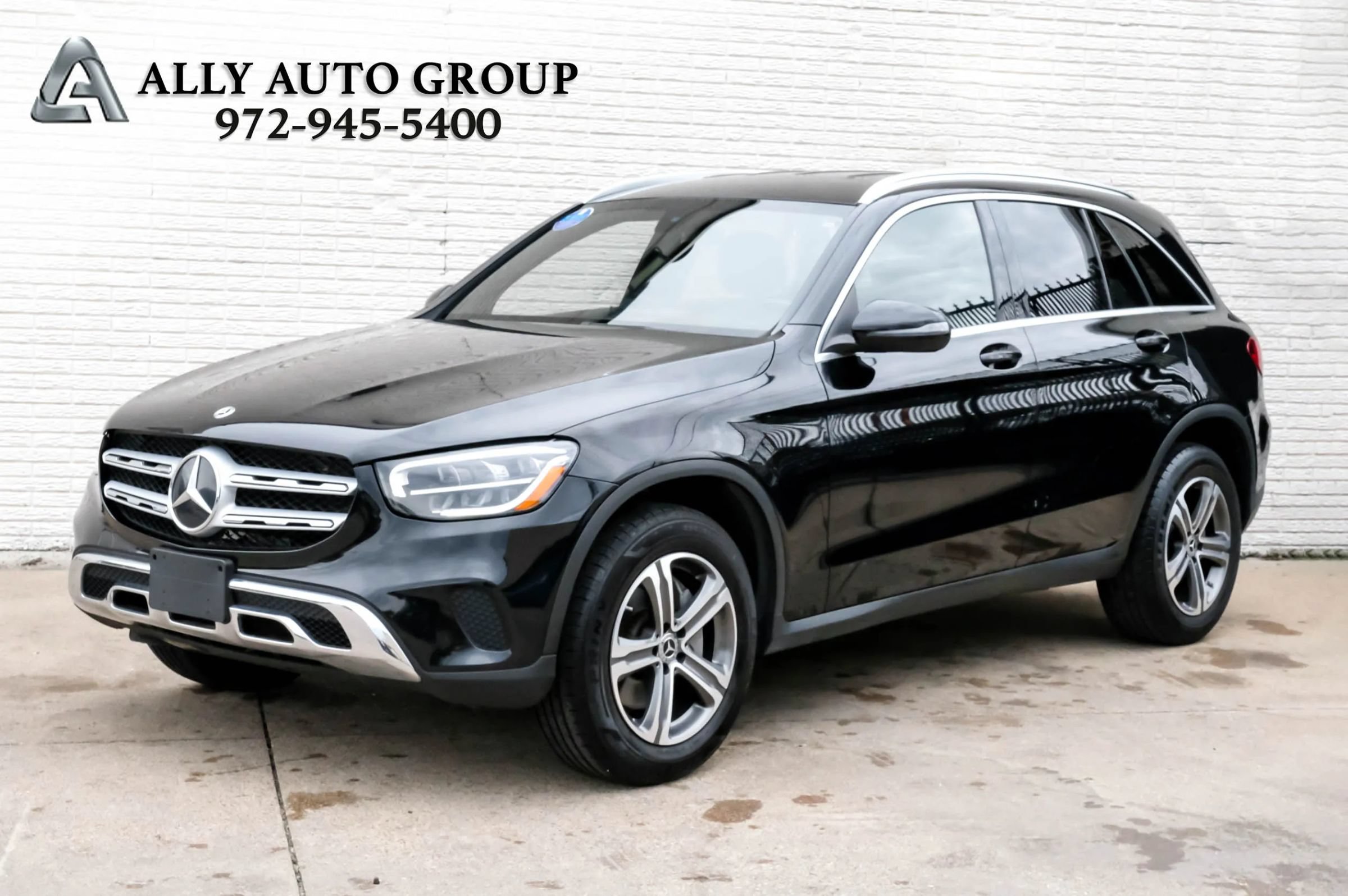 Used 2020 Mercedes-Benz GLC 300 4MATIC image 1
