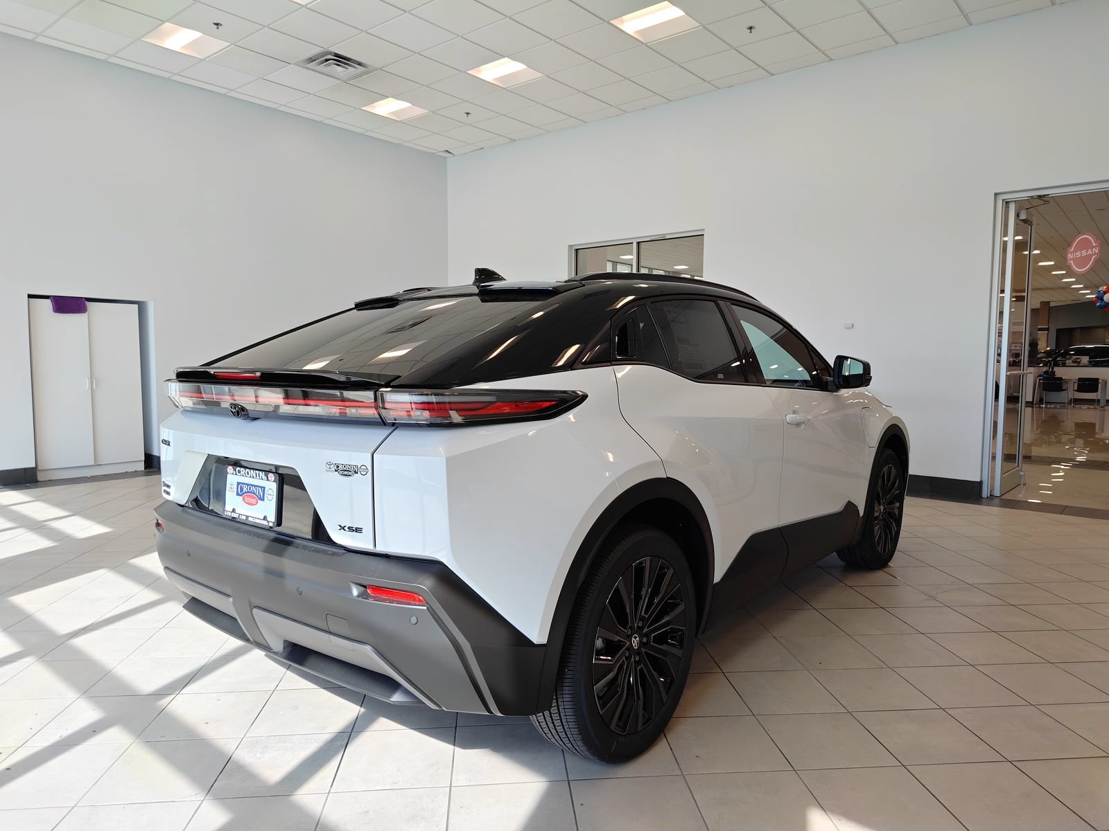 New 2026 Toyota C-HR w/ Cold Weather Package AWD/4WD image 3