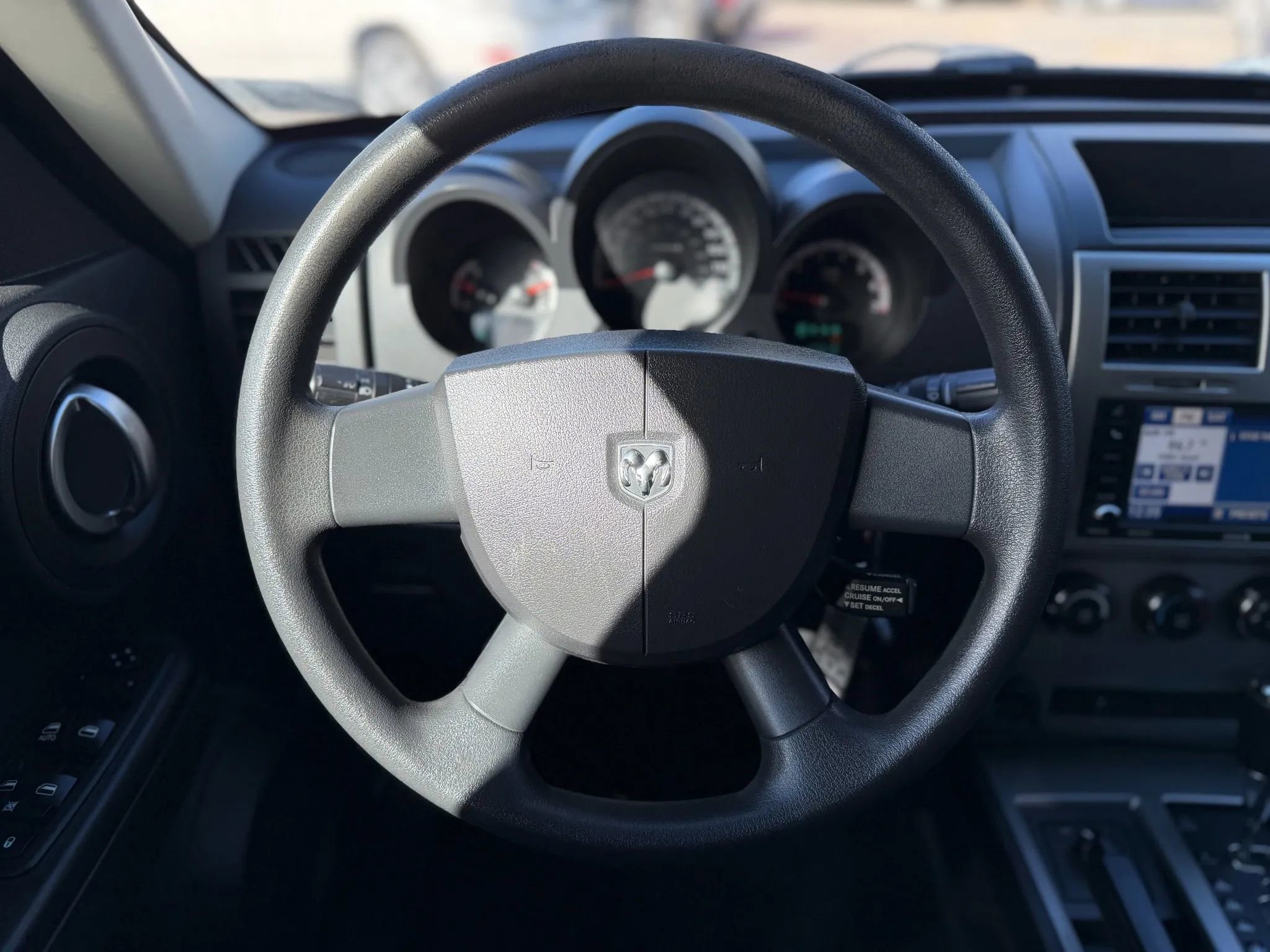 Used 2011 Dodge Nitro Heat w/ Popular Equipment Group image 31