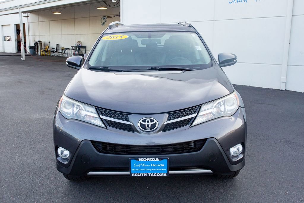Used 2015 Toyota RAV4 Limited AWD/4WD image 4