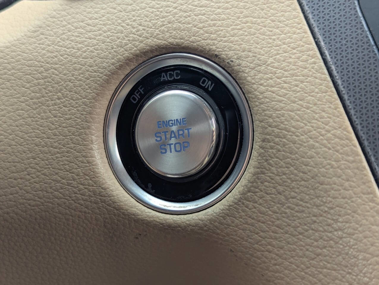 Used 2015 Hyundai Genesis 5.0 image 33