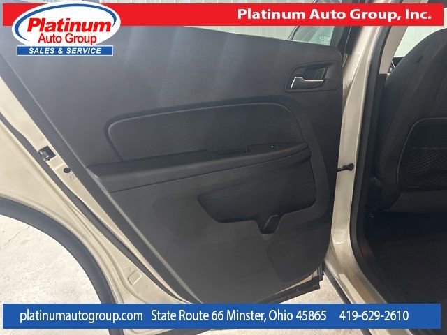 Used 2016 Chevrolet Equinox LT w/ Convenience Package image 43