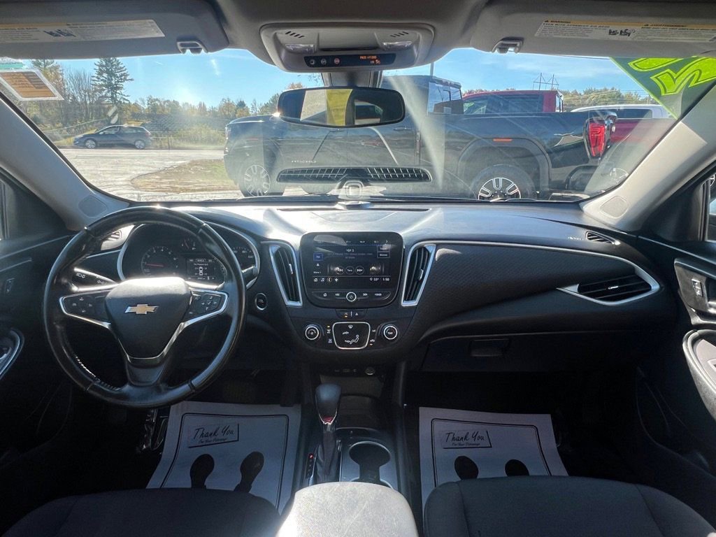 Used 2021 Chevrolet Malibu RS image 14