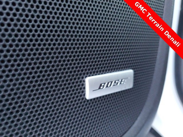 Used 2022 GMC Terrain Denali image 12