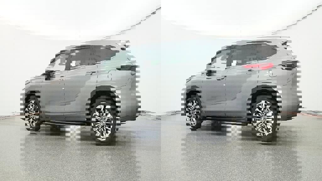 New 2026 Toyota Highlander Platinum image 20