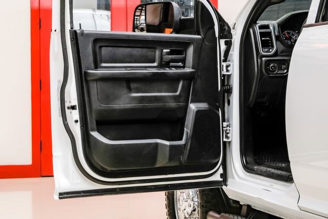 Used 2022 RAM 3500 Tradesman w/ Chrome Appearance Group AWD/4WD image 40