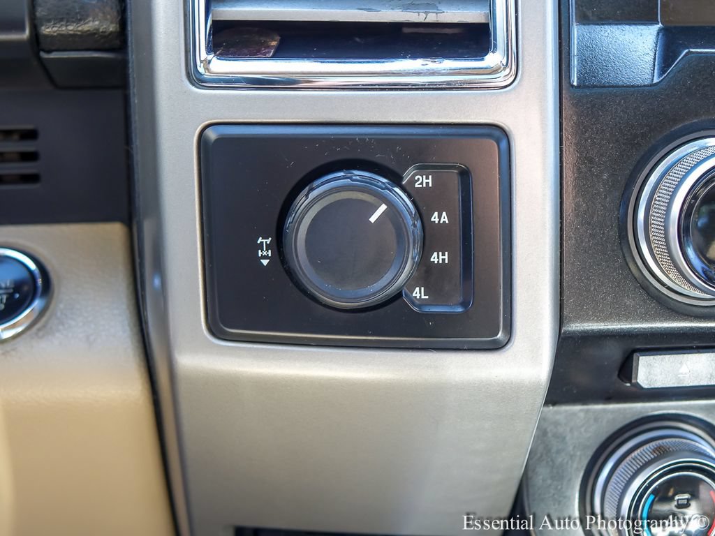 Used 2015 Ford F150 Lariat w/ Equipment Group 502A Luxury AWD/4WD image 19