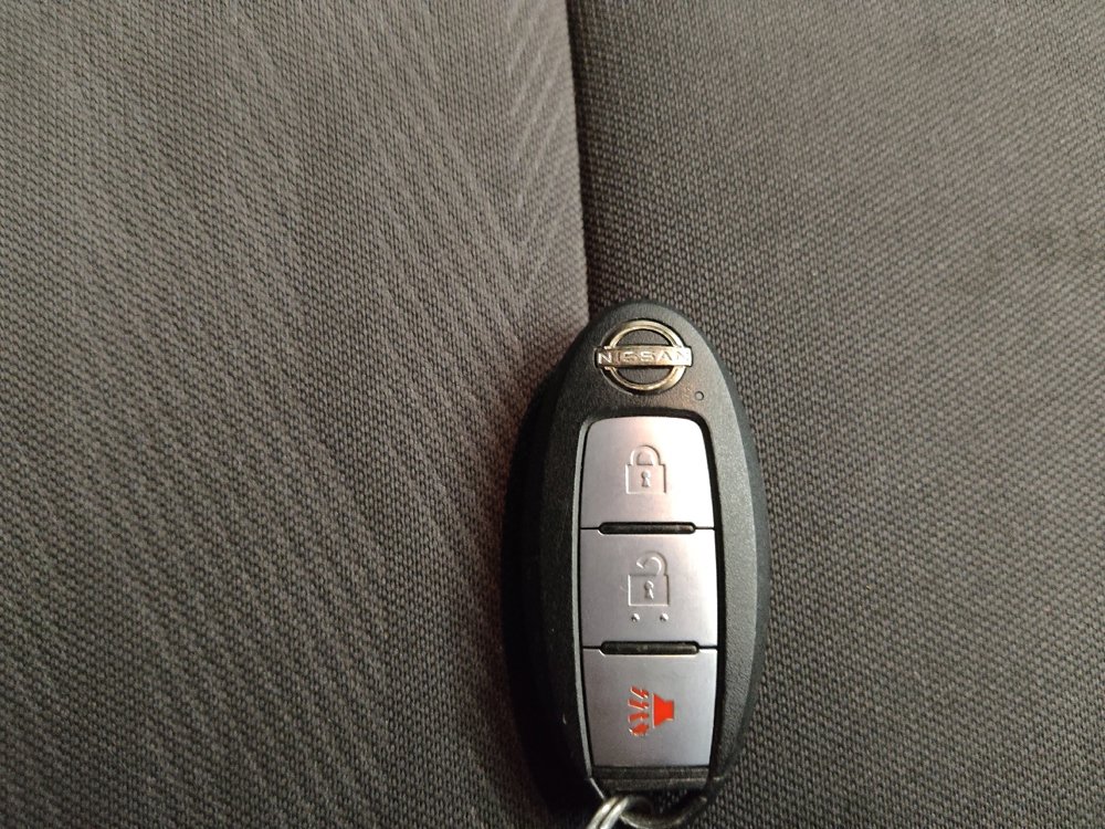 Used 2022 Nissan Frontier S image 32