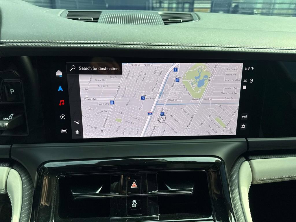 Certified 2024 Porsche Panamera 4 w/ Premium Package image 27