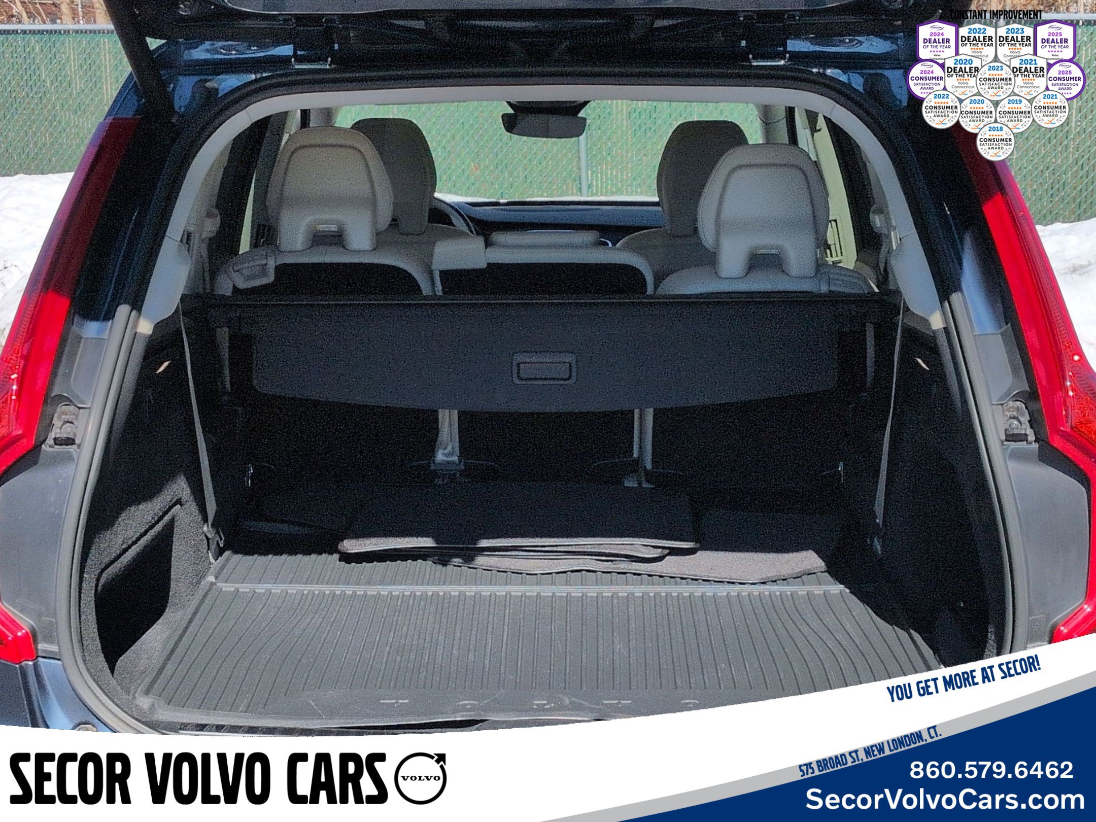 Used 2023 Volvo XC90 B6 Plus w/ Protection Package Premier image 21