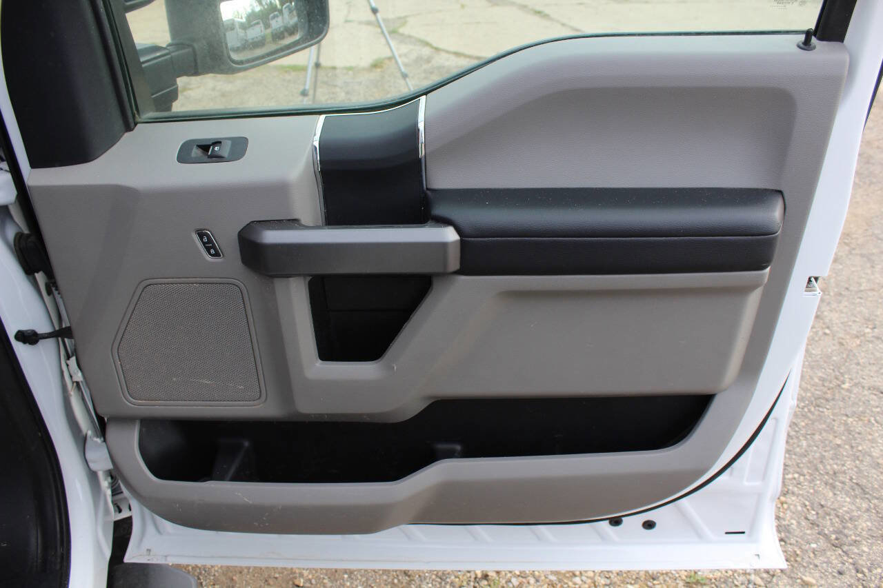 Used 2020 Ford F250 XLT w/ FX4 Off-Road Package image 22