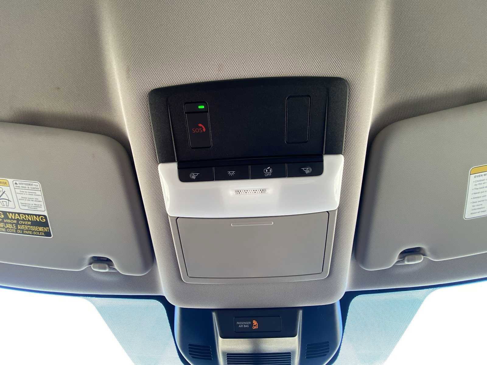 Used 2022 Nissan Rogue SV image 31