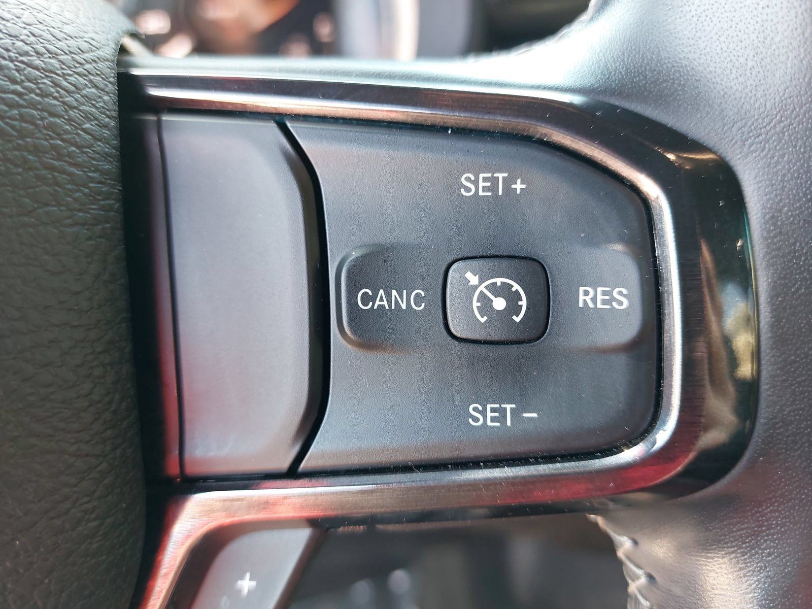 Used 2023 RAM 1500 Limited w/ Trailer Tow Group AWD/4WD image 19