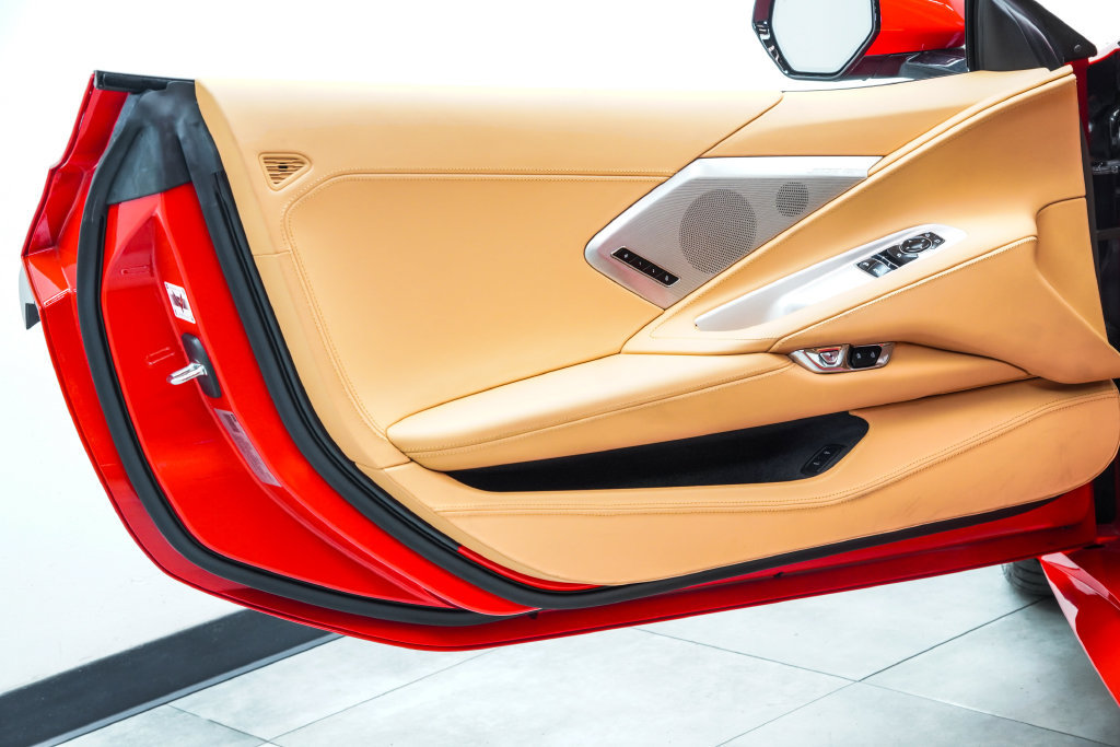 Used 2023 Chevrolet Corvette Stingray Premium Cpe w/ Z51 Performance Package RWD image 38