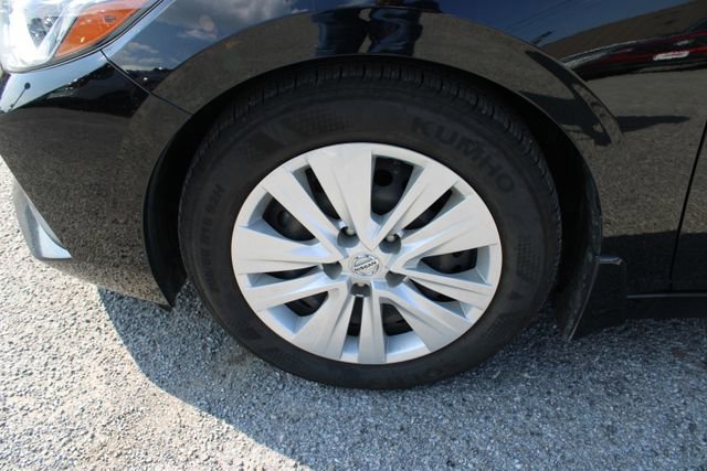 Used 2022 Nissan Sentra S w/ Electronics Package FWD image 10