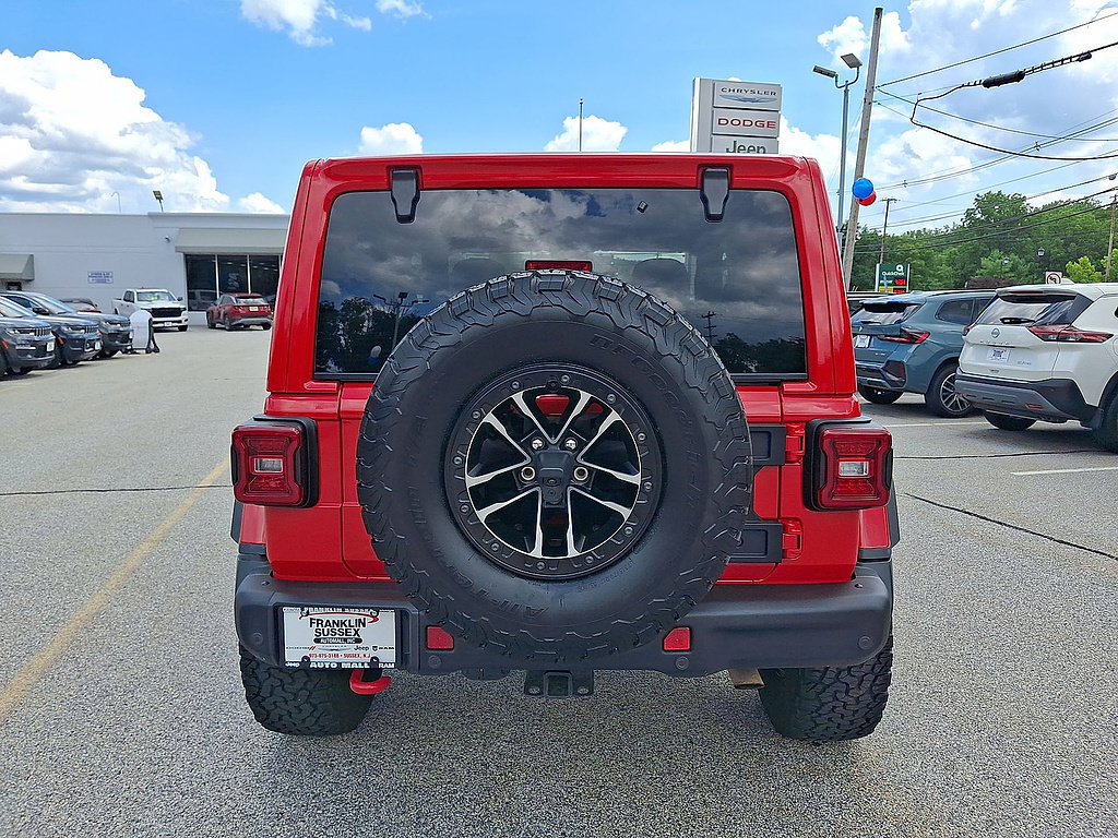 Certified 2025 Jeep Wrangler Rubicon AWD/4WD image 22