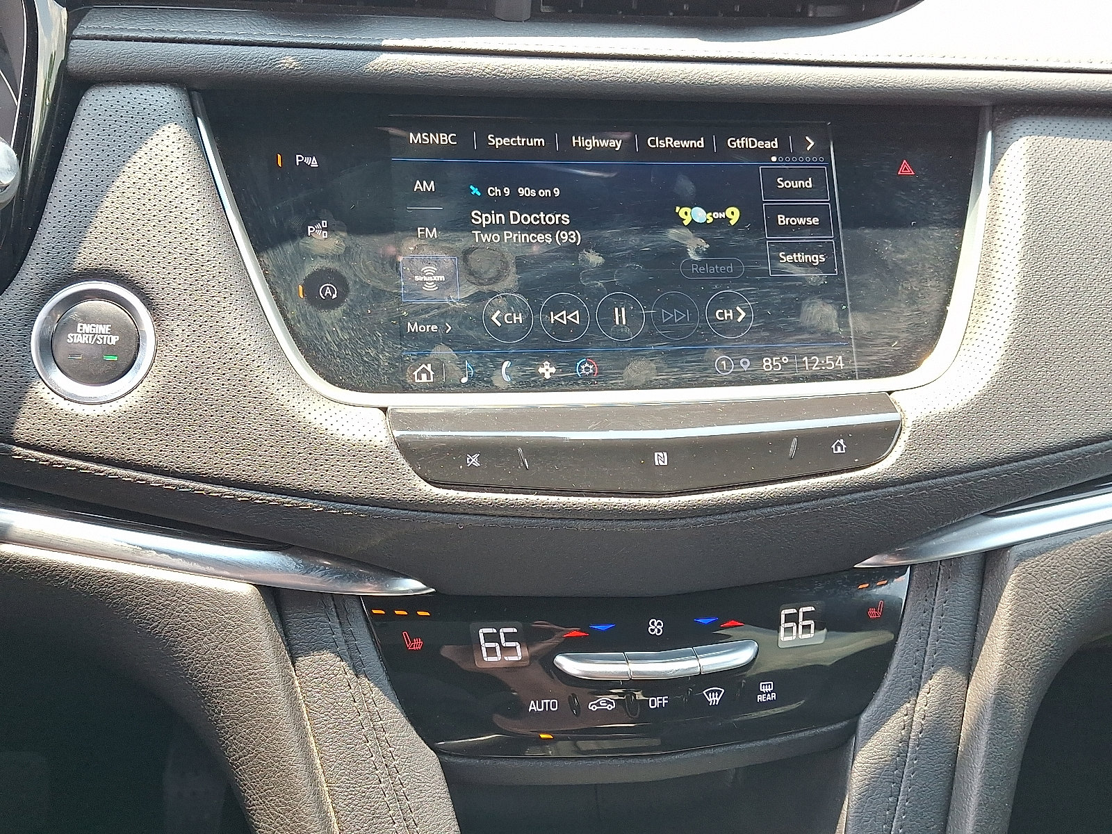Certified 2021 Cadillac XT5 Premium Luxury AWD/4WD image 18