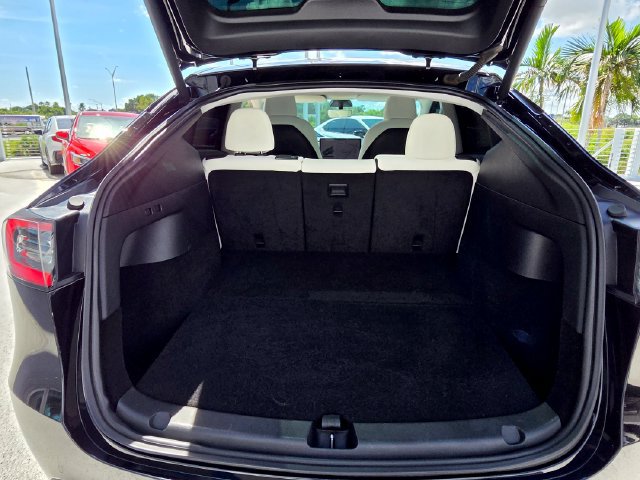 Used 2020 Tesla Model Y Long Range AWD/4WD image 22