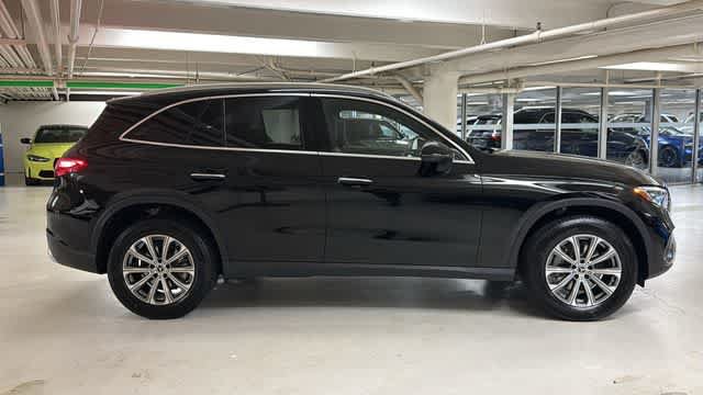 Certified 2026 Mercedes-Benz GLC 300 4MATIC image 36