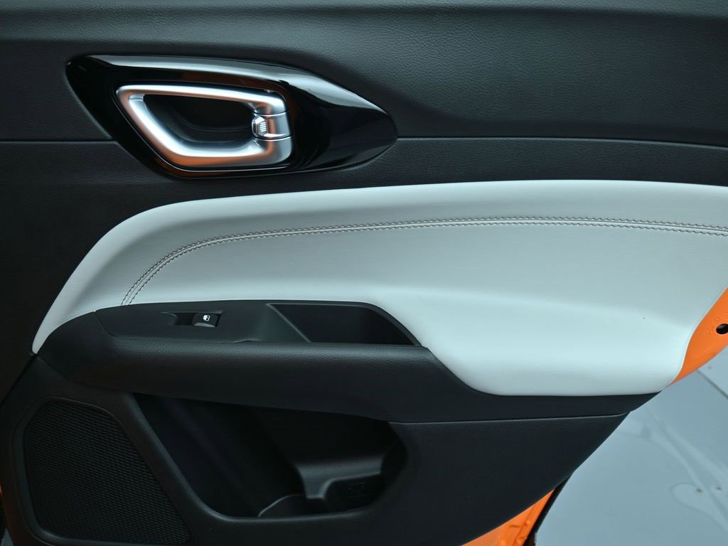 New 2026 Jeep Compass Limited image 17