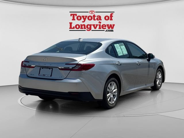 Used 2025 Toyota Camry LE FWD image 6