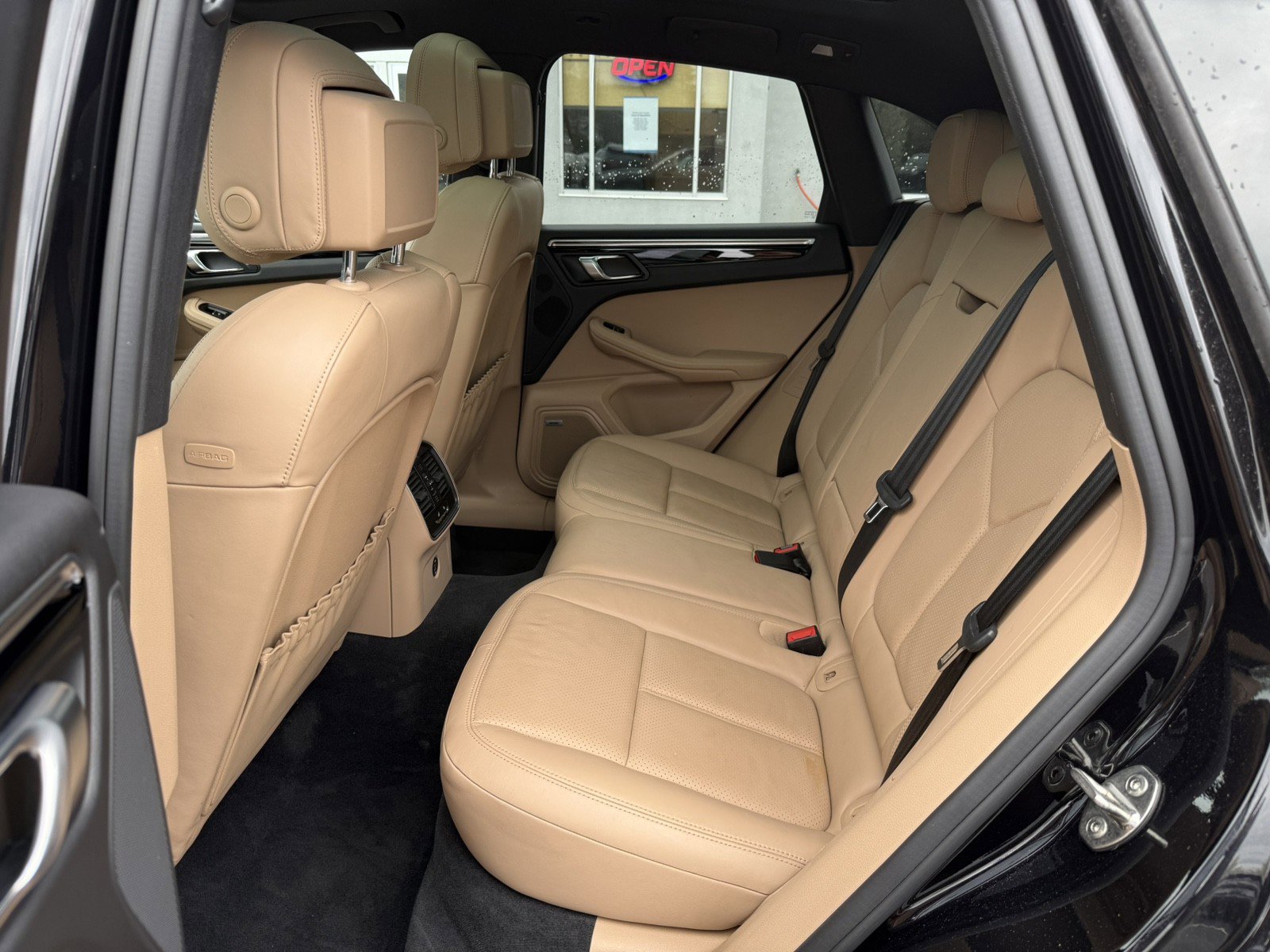 Used 2019 Porsche Macan S AWD/4WD image 24