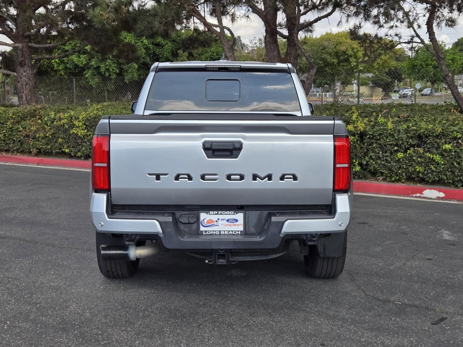 Used 2024 Toyota Tacoma TRD Sport image 5