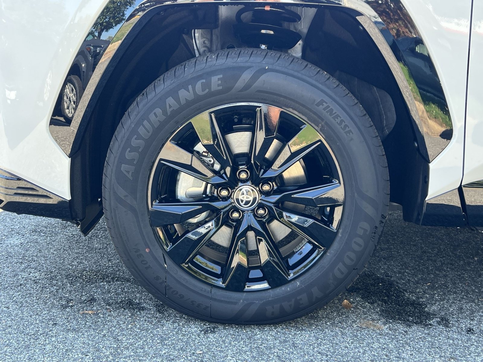New 2026 Toyota RAV4 SE AWD/4WD image 5
