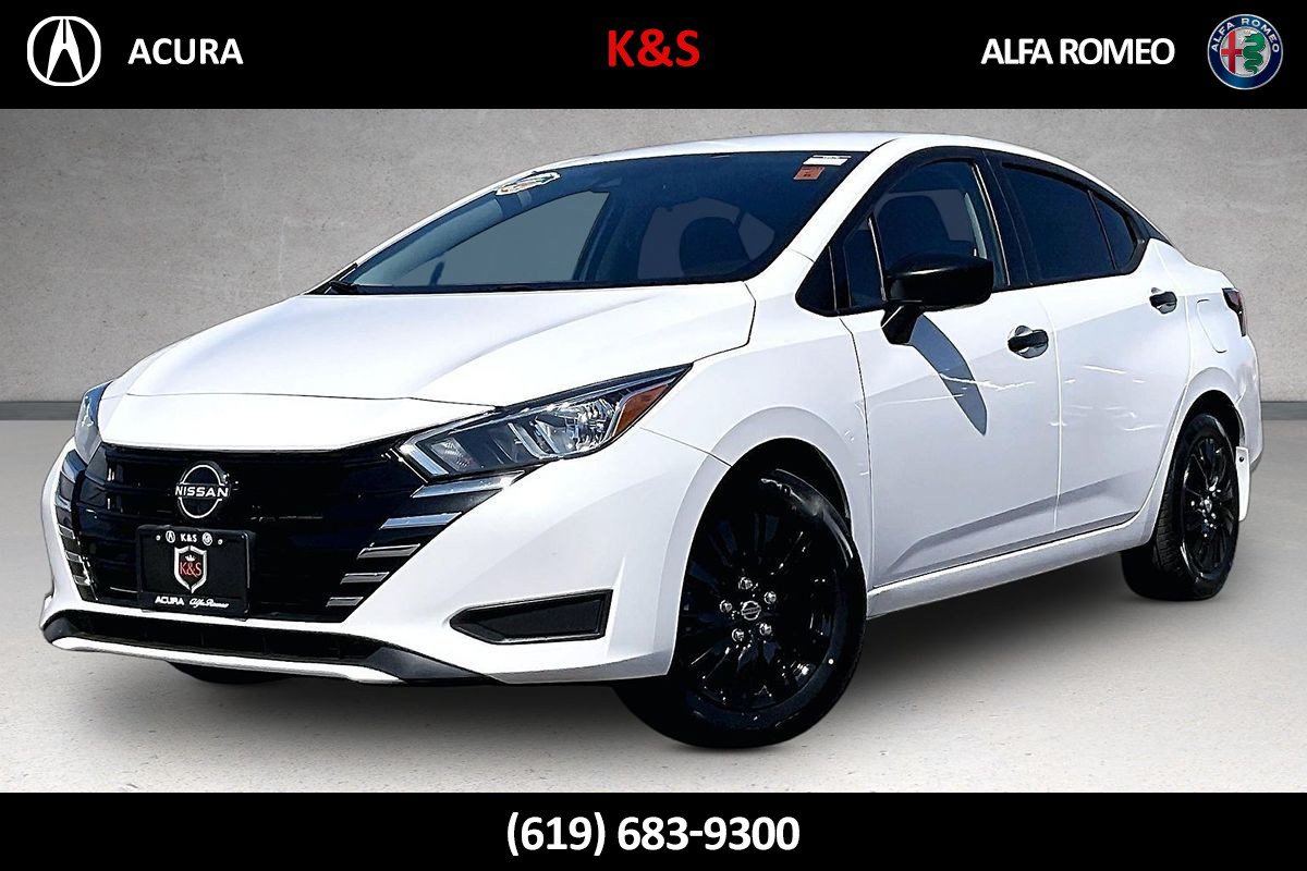 Used 2024 Nissan Versa S w/ Trunk Package