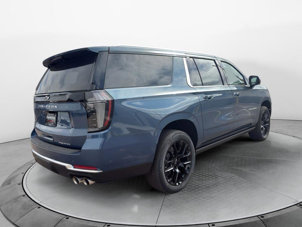 New 2026 Chevrolet Suburban Premier image 5