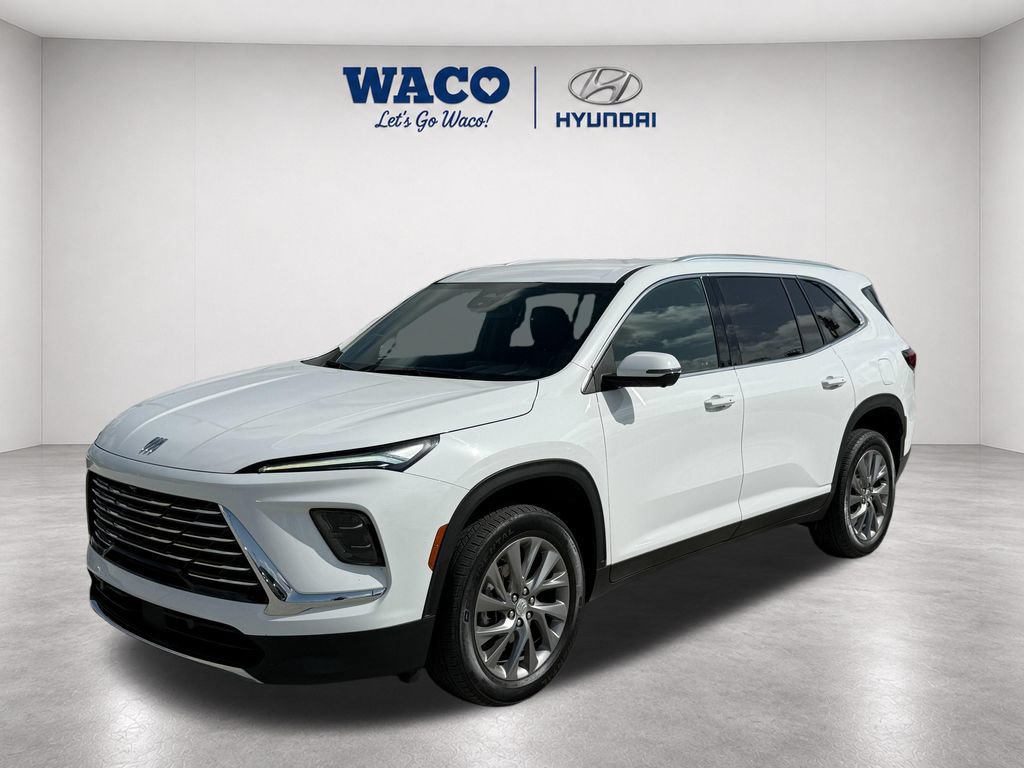 Used 2025 Buick Enclave Preferred FWD image 3