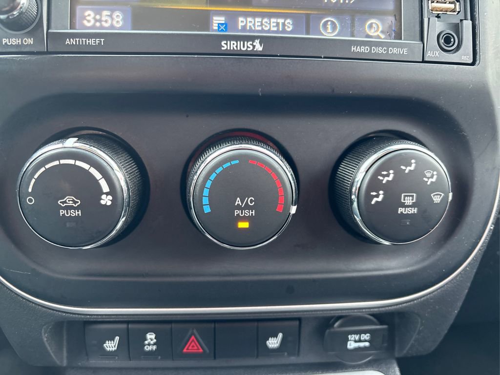 Used 2017 Jeep Compass High Altitude image 27