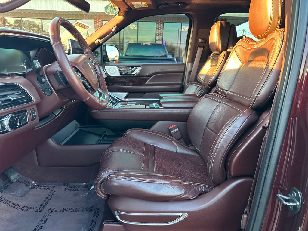 Used 2019 Lincoln Navigator L Black Label w/ Cargo Package image 11