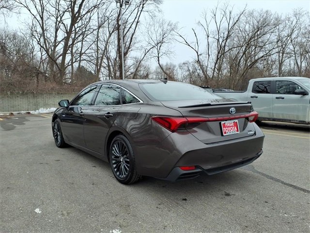 Certified 2019 Toyota Avalon XSE image 5