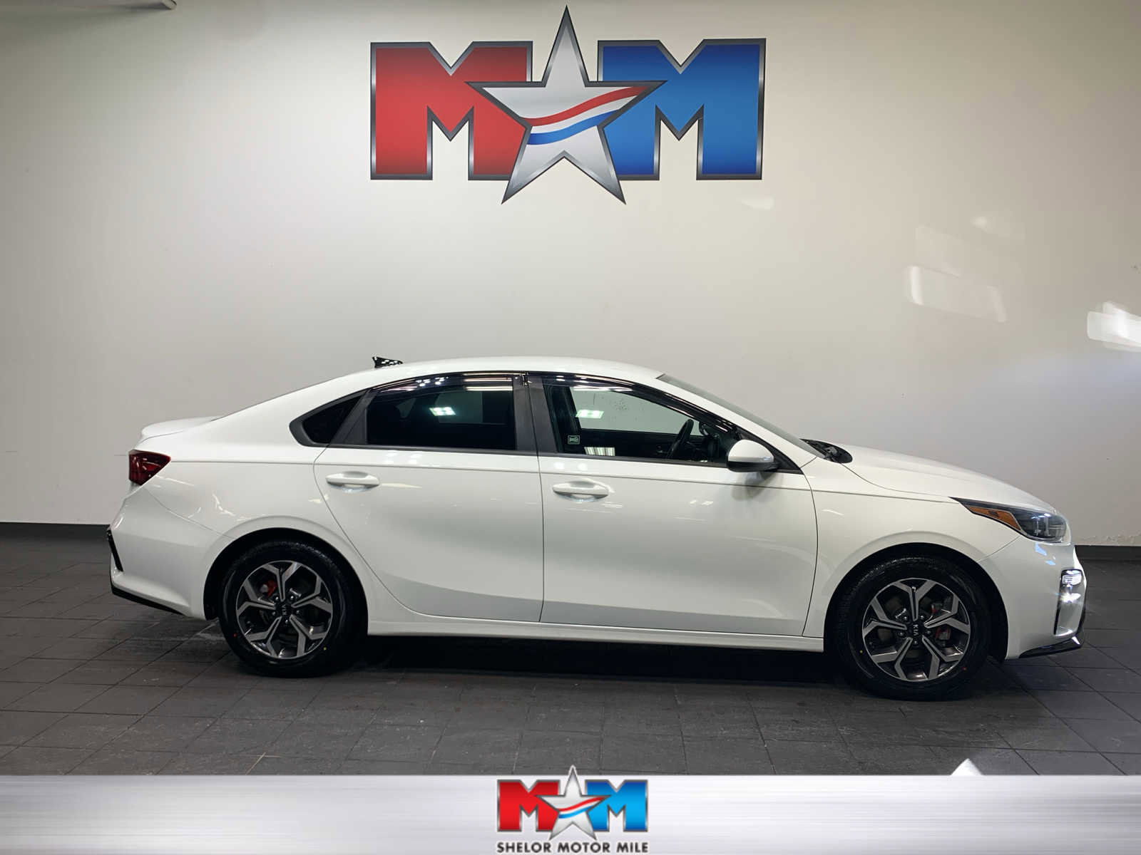 Used 2020 Kia Forte LXS image 1