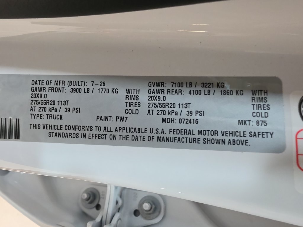 New 2026 RAM 1500 4x4 Crew Cab image 11